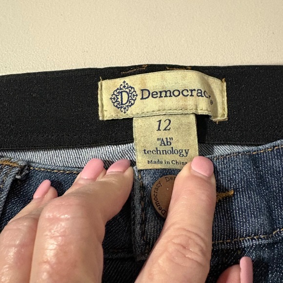 Democracy Absolution Straight Leg Jeans Blue Raw Hem Size 12 Distressed Med Wash - Picture 4 of 10